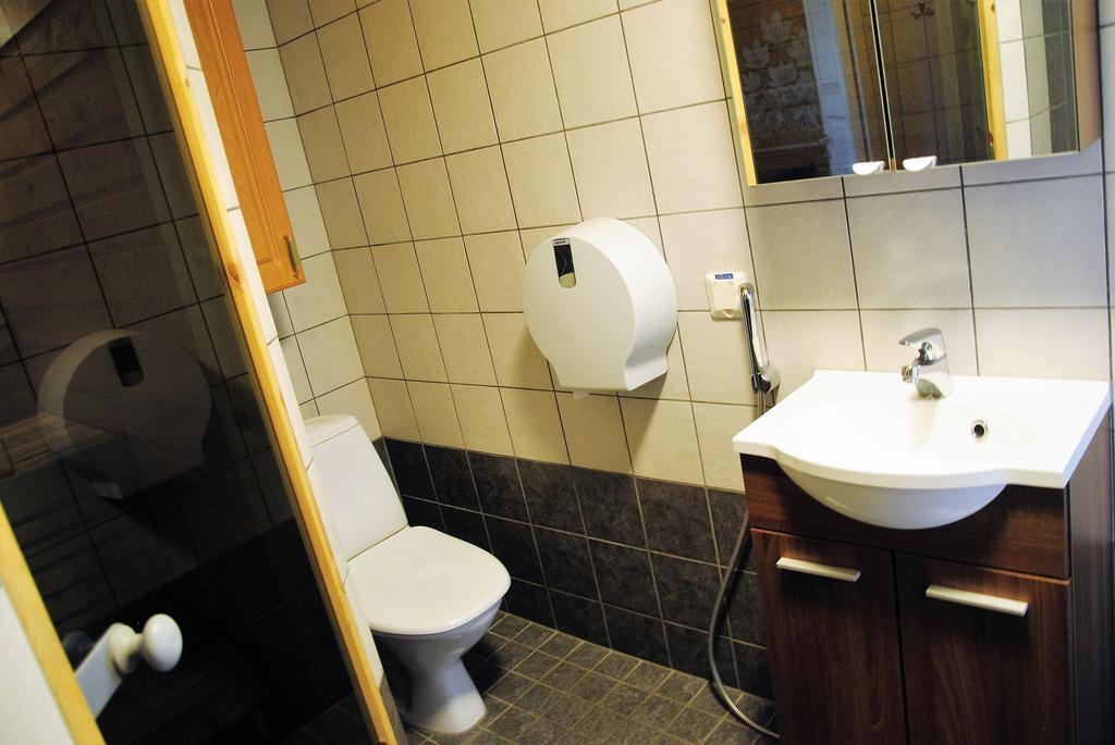 Tastulan Lomakylae Hotel Kaustinen Стая снимка