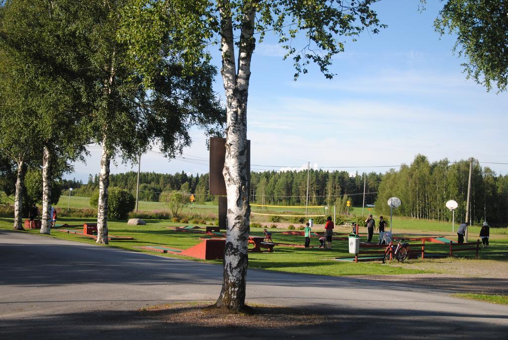Tastulan Lomakylae Hotel Kaustinen Екстериор снимка