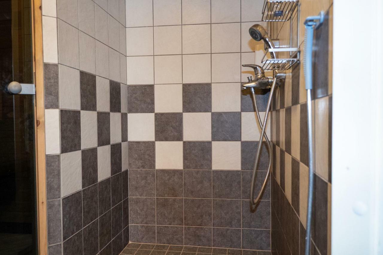Tastulan Lomakylae Hotel Kaustinen Екстериор снимка