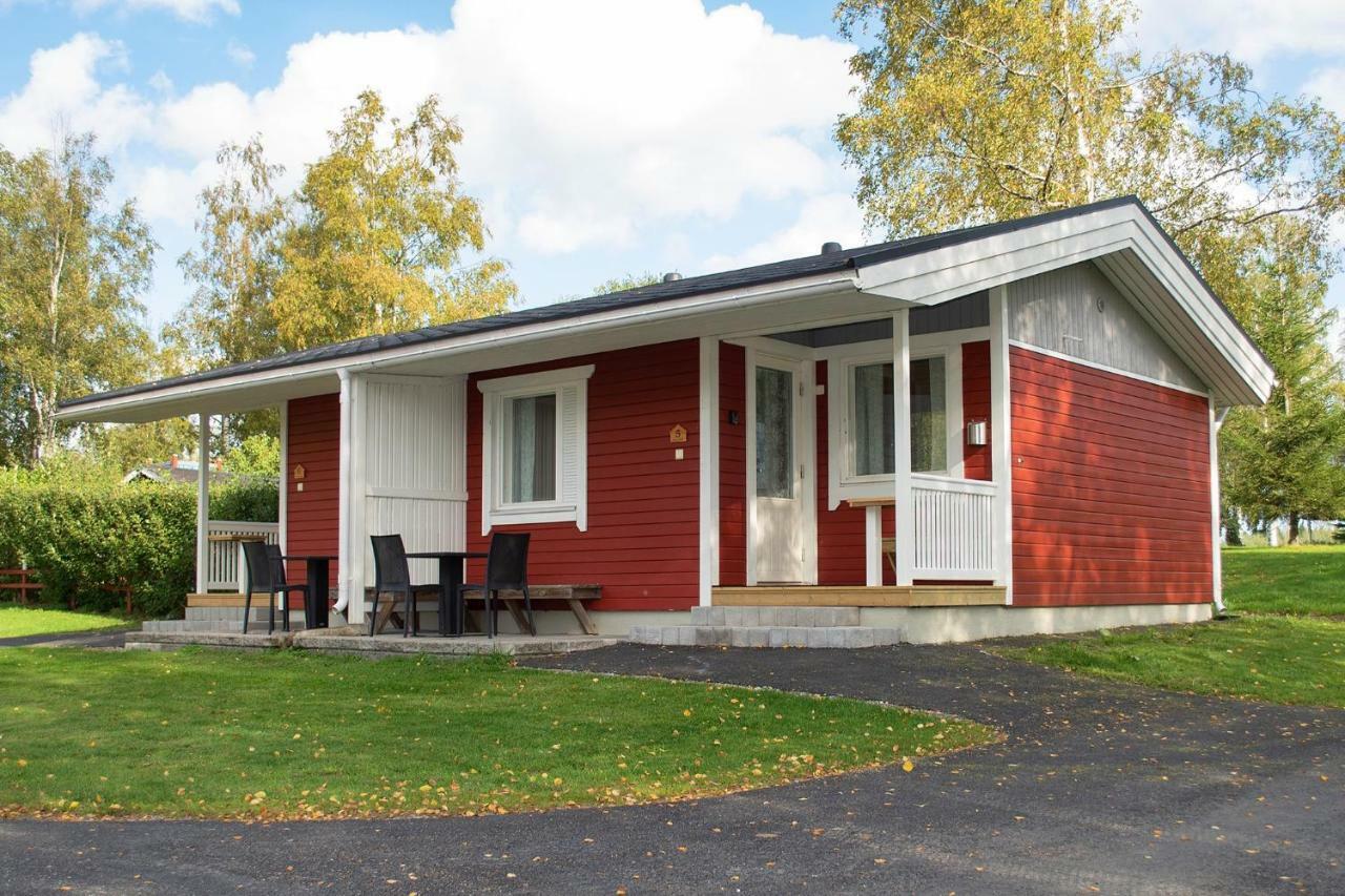 Tastulan Lomakylae Hotel Kaustinen Екстериор снимка