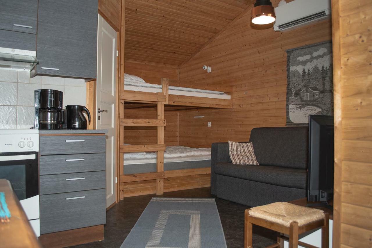 Tastulan Lomakylae Hotel Kaustinen Екстериор снимка