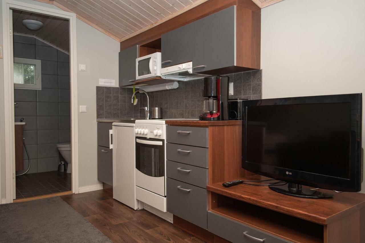 Tastulan Lomakylae Hotel Kaustinen Екстериор снимка