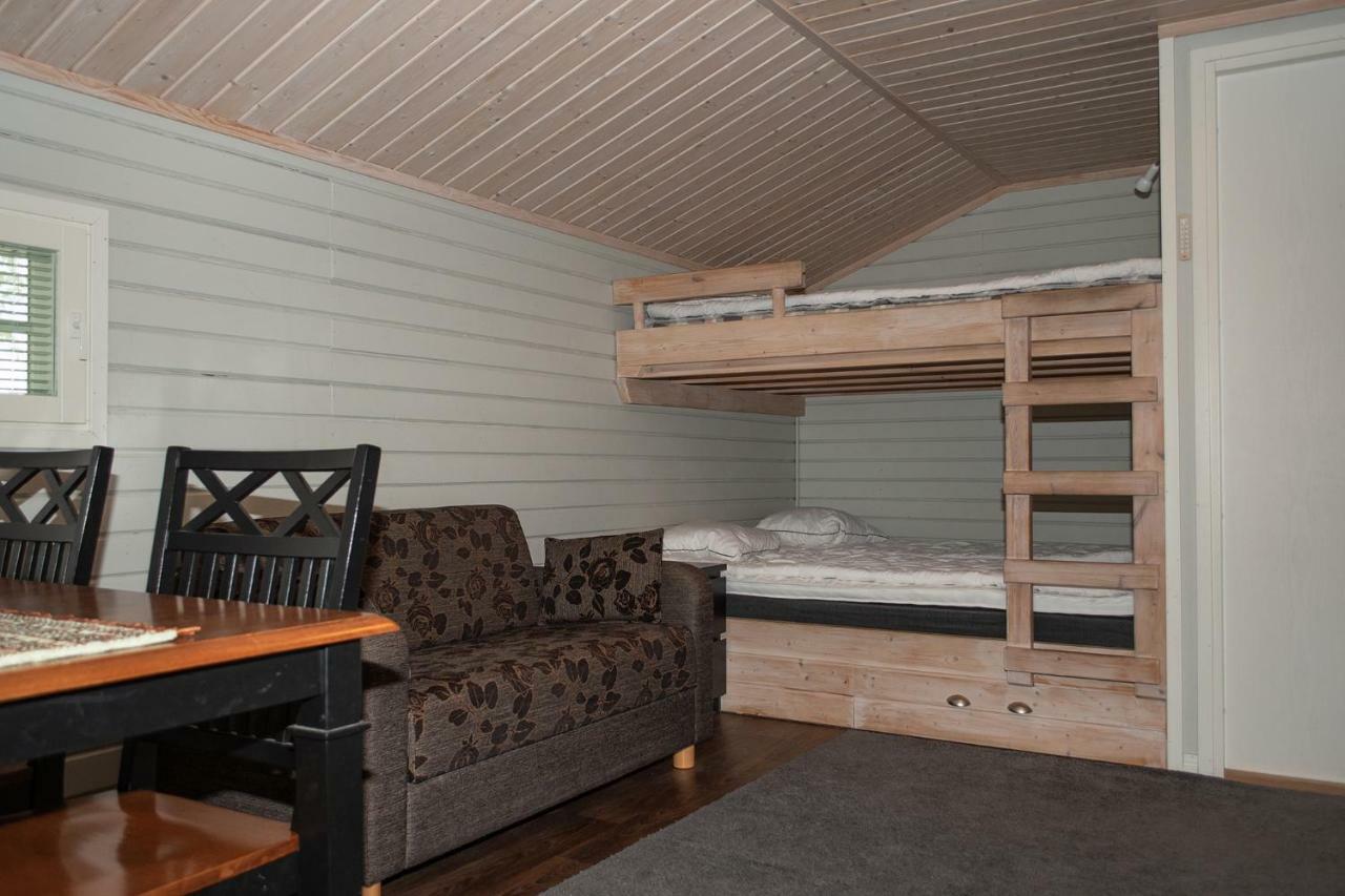 Tastulan Lomakylae Hotel Kaustinen Екстериор снимка